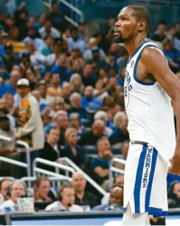  雷霆新秀霍姆格伦荣膺月最佳新秀  