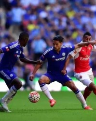  阿森纳铁卫头槌破门定乾坤  